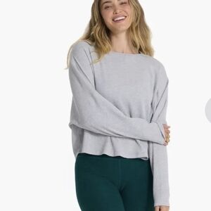 Vuori Slouchy Waffle Crew Gray Size M/L